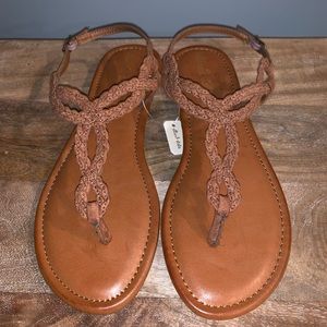 NEW Alatar’d State Sandals